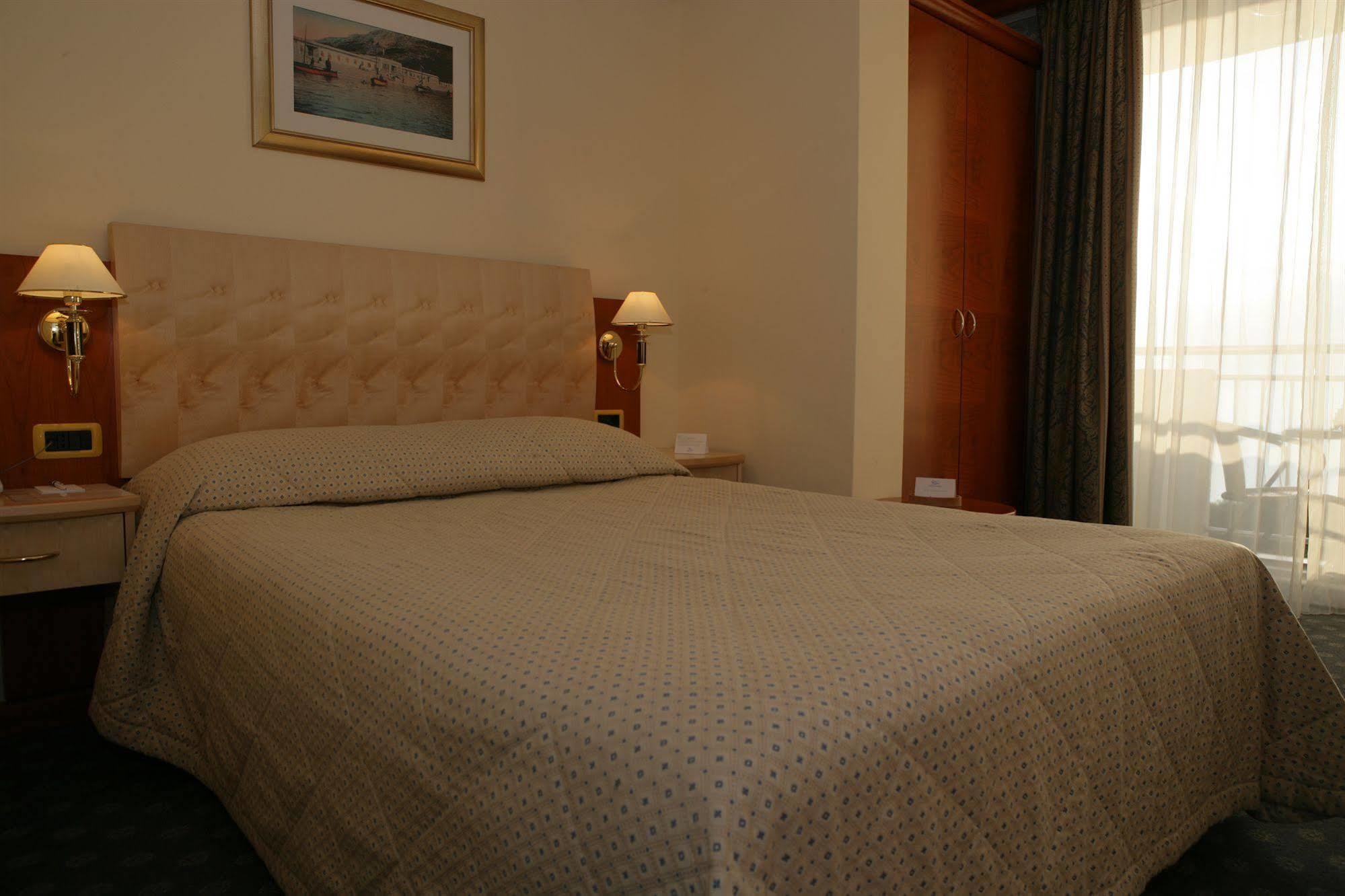 Hotel Sunny By Valamar, Ex Zvonimir Baska (Krk)