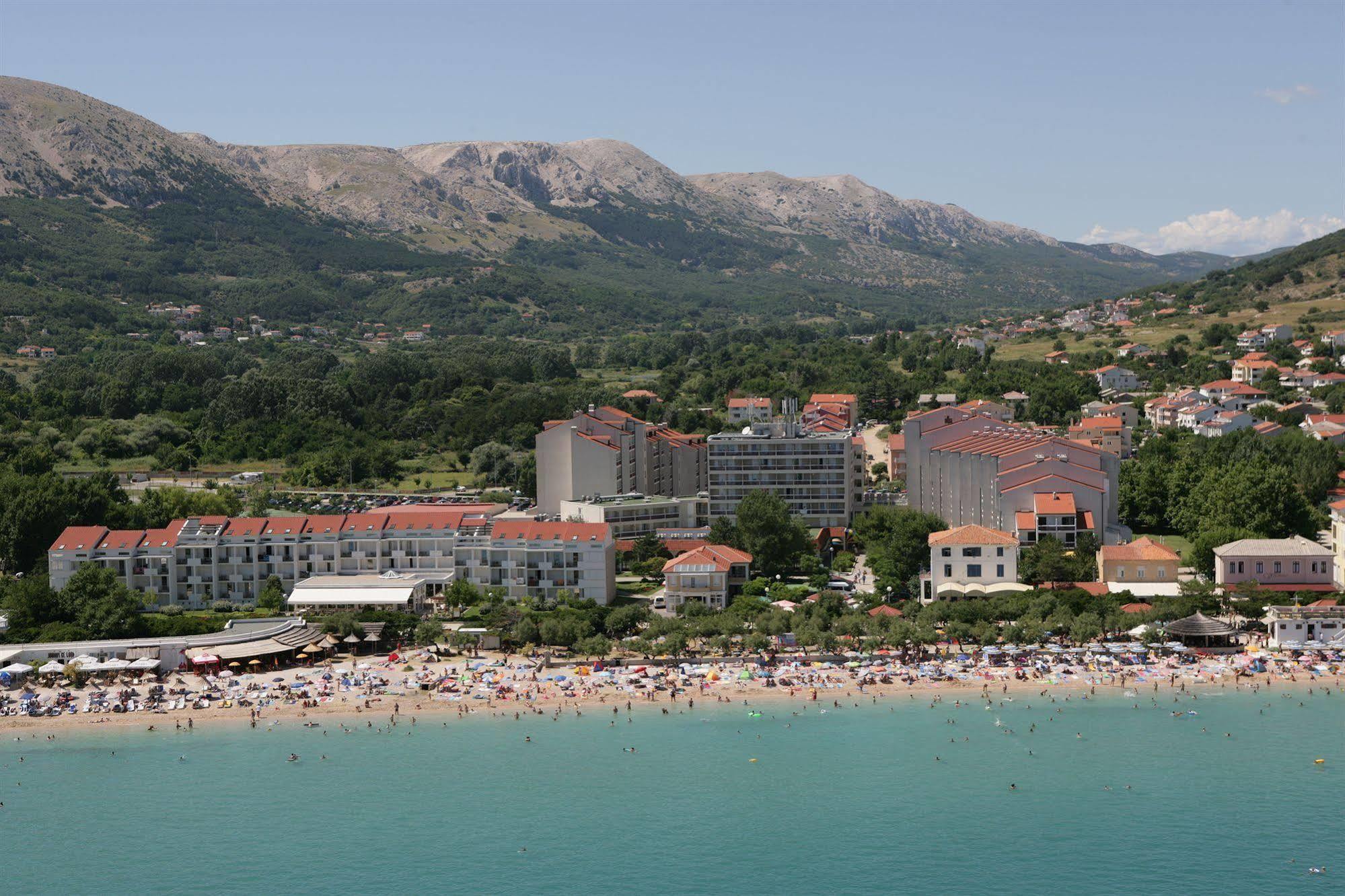Sunny By Valamar, Ex Zvonimir Hotell