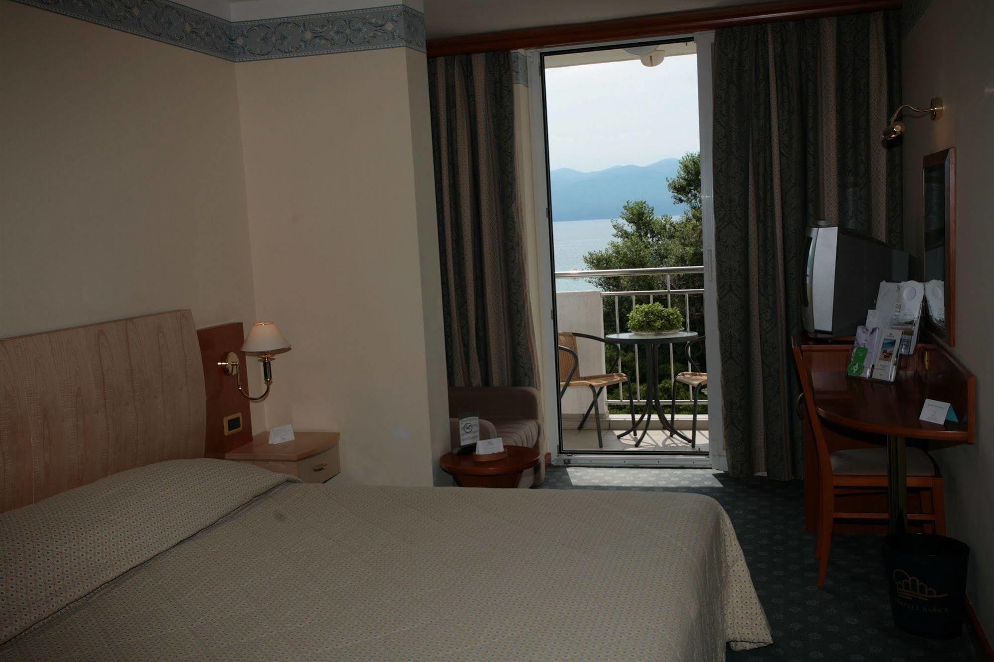Sunny By Valamar, Ex Zvonimir Hotel 4*